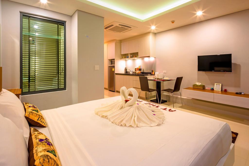 At The Tree Phuket Lejlighedshotel Rawai Værelse billede