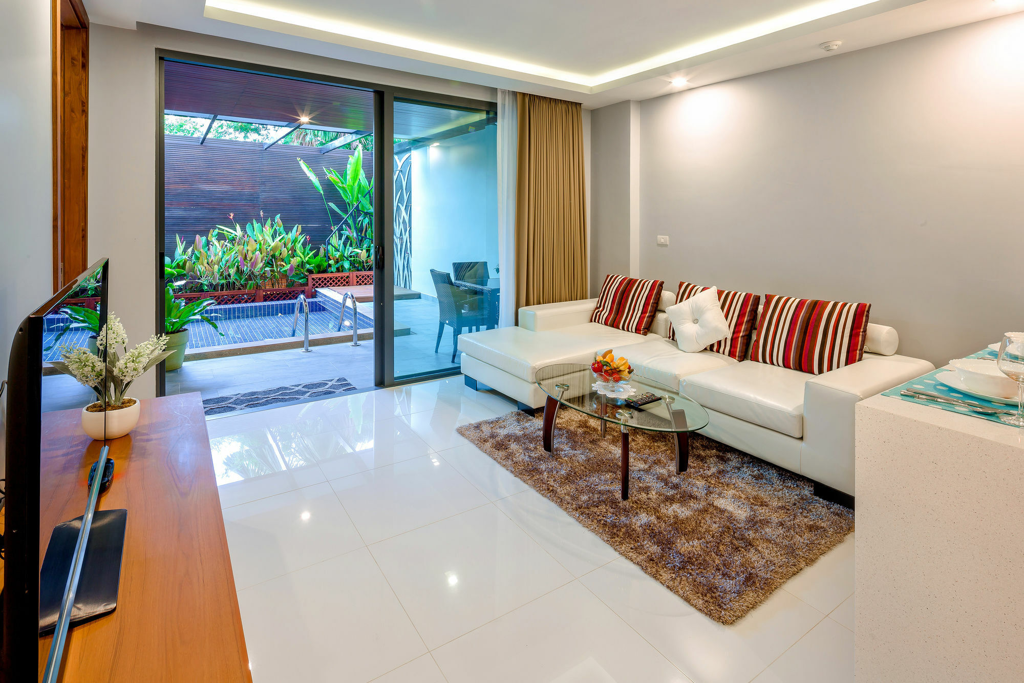 At The Tree Phuket Lejlighedshotel Rawai Eksteriør billede