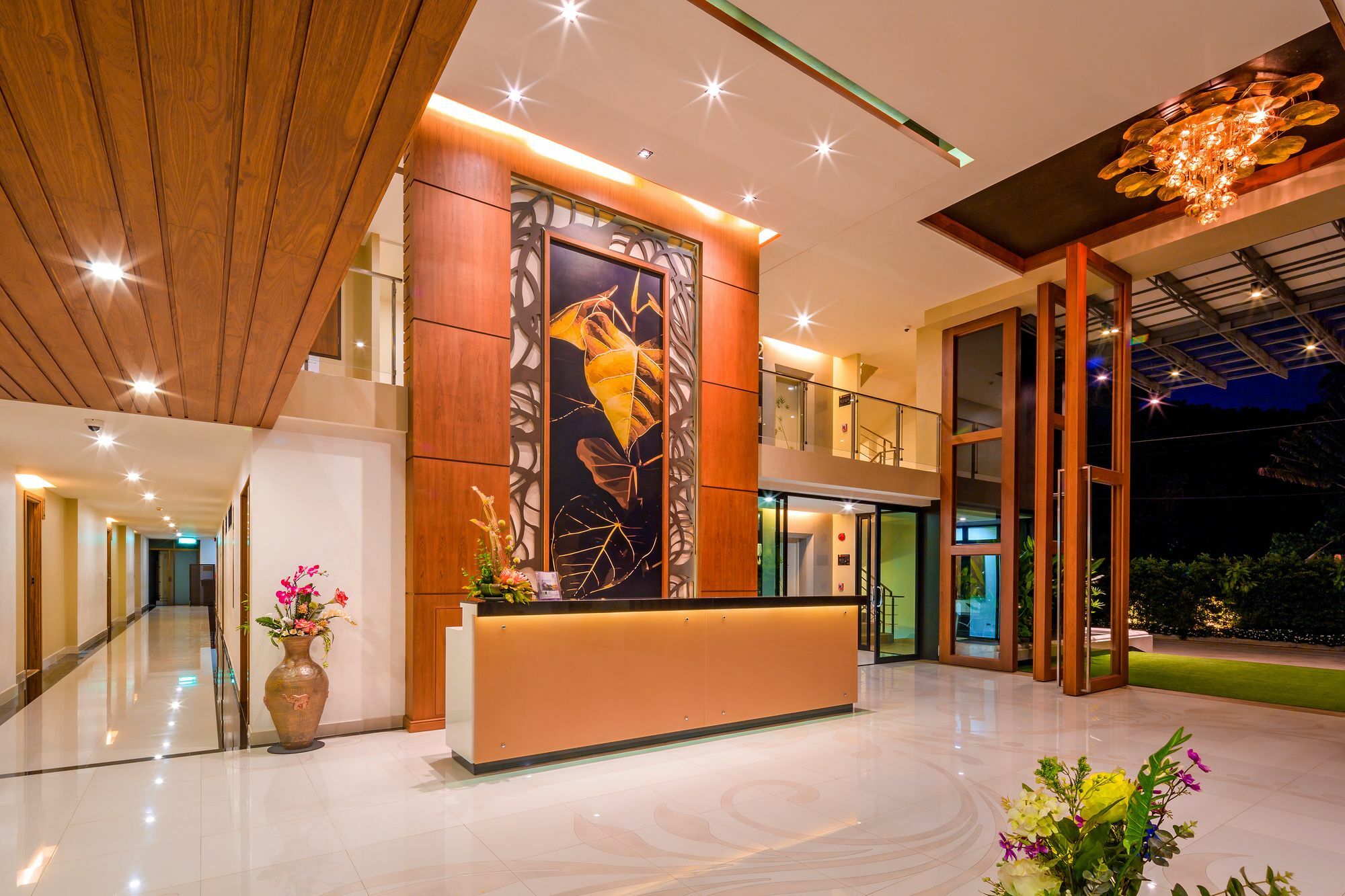 At The Tree Phuket Lejlighedshotel Rawai Eksteriør billede